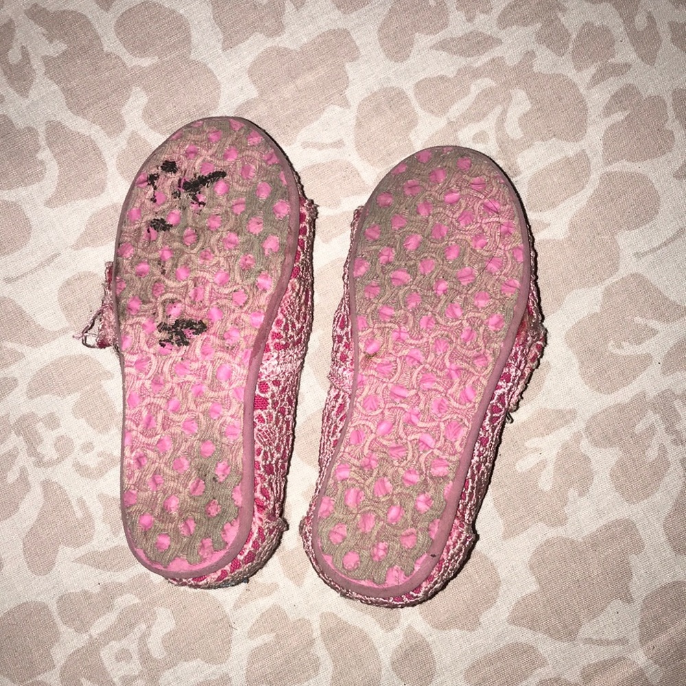 Toms Toddler size 6 - Picture 5 of 6